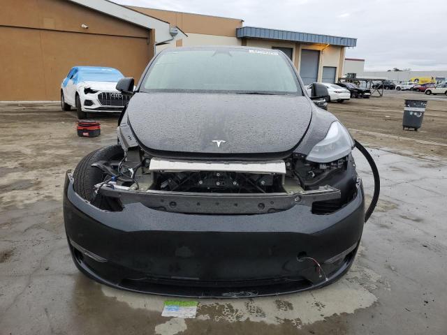 Снимка 5 от търг – 2025 TESLA MODEL Y с VIN 7SAYGAEE3SF257704