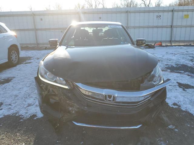 Photo 5 from auction – 2017 HONDA ACCORD EX with VIN 1HGCR2F79HA042953