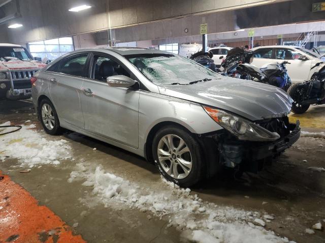 Photo 4 from auction – 2013 HYUNDAI SONATA SE with VIN 5NPEC4AC0DH576306