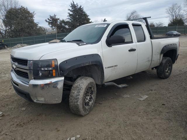 CHEVROLET SILVERADO 2008 with VIN 1GCHK29K38E141897 - Photo from auction