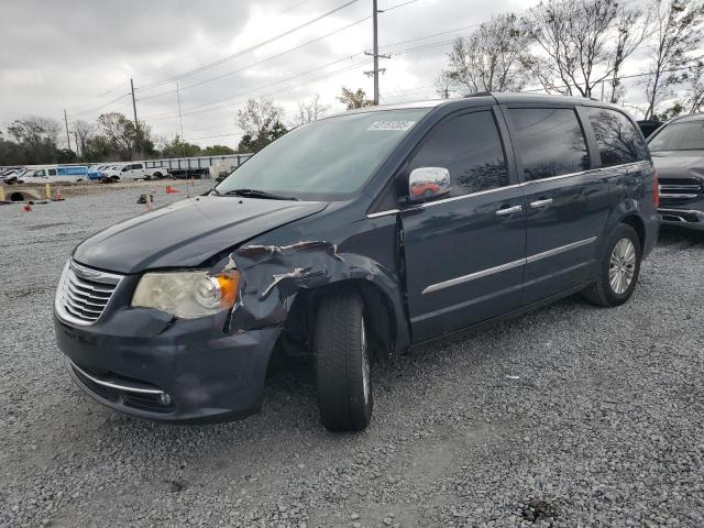 CHRYSLER TOWN & COU 2013 with VIN 2C4RC1GG5DR649022 - Photo from auction