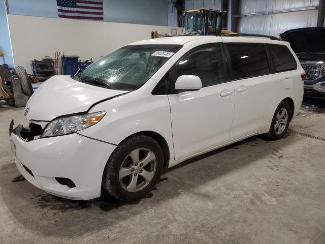 Photo 1 from auction – 2015 TOYOTA SIENNA LE with VIN 5TDKK3DC7FS529833