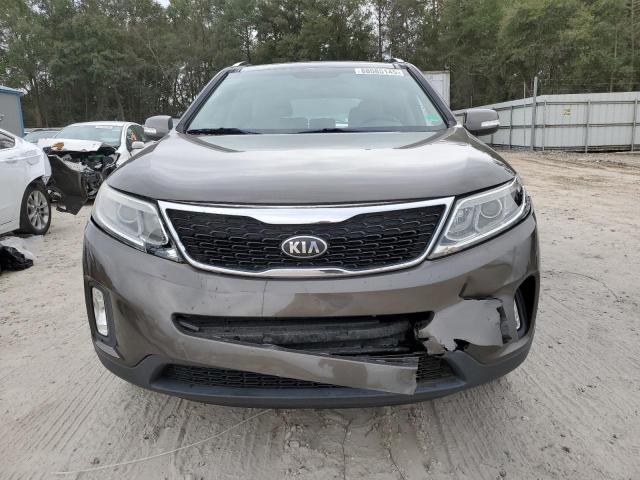 Photo 5 from auction – 2015 KIA SORENTO EX with VIN 5XYKU4A73FG571081