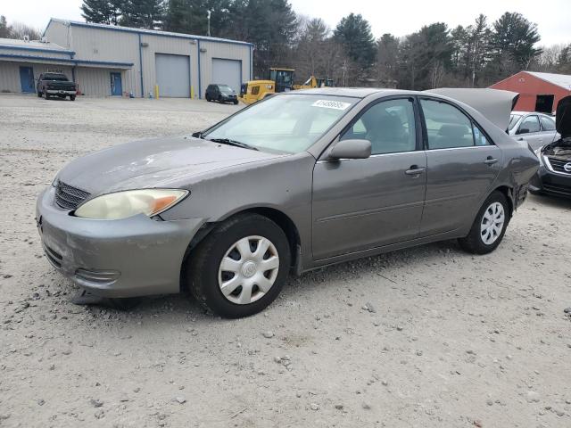 TOYOTA CAMRY LE 2004 with VIN 4T1BE32K64U884692 - Photo from auction
