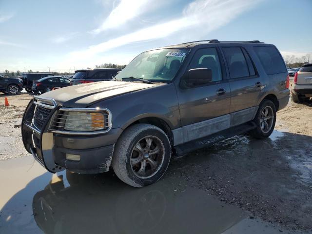 FORD EXPEDITION 2004 with VIN 1FMRU15W54LA70737 - Photo from auction