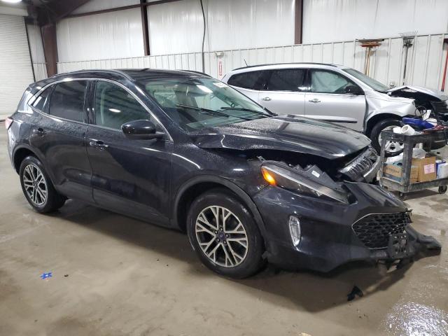 Photo 4 from auction – 2021 FORD ESCAPE SEL with VIN 1FMCU9H60MUA03280