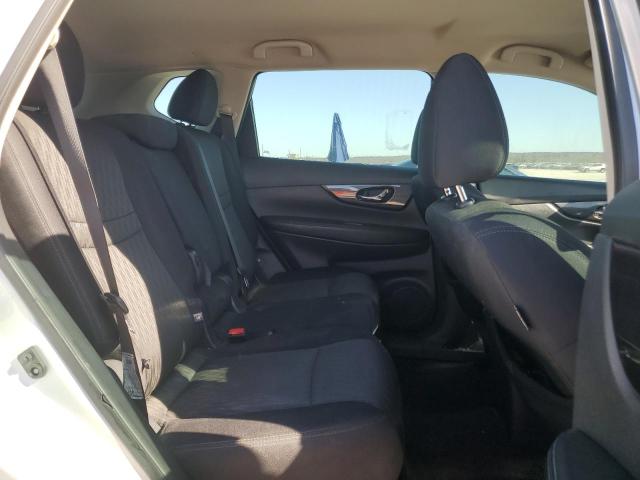 Photo 11 from auction – 2017 NISSAN ROGUE S with VIN 5N1AT2MT8HC890703