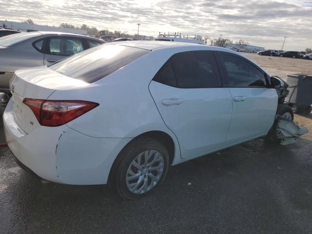 Photo 3 from auction – 2018 TOYOTA COROLLA L with VIN 5YFBURHEXJP823494