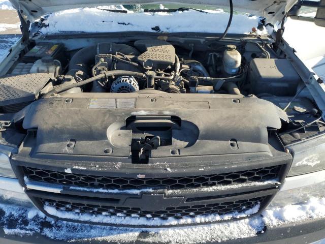 Photo 11 from auction – 2006 CHEVROLET SILVERADO with VIN 1GCHK23D16F184121