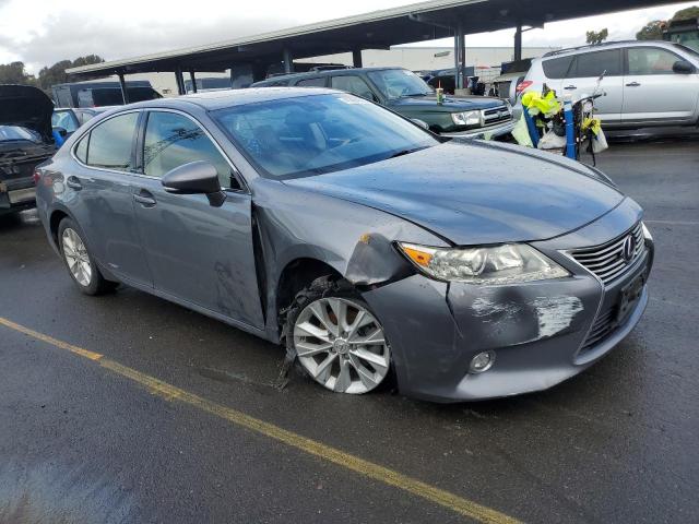 Photo 4 from auction – 2015 LEXUS ES 300H with VIN JTHBW1GG8F2090249