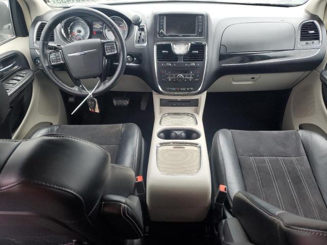 Photo 8 from auction – 2014 CHRYSLER TOWN & COU with VIN 2C4RC1CG9ER286053