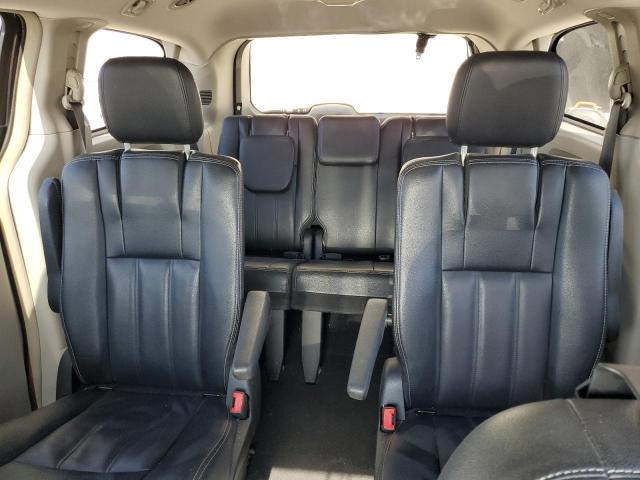 Photo 10 from auction – 2016 CHRYSLER TOWN & COU with VIN 2C4RC1BG8GR246499