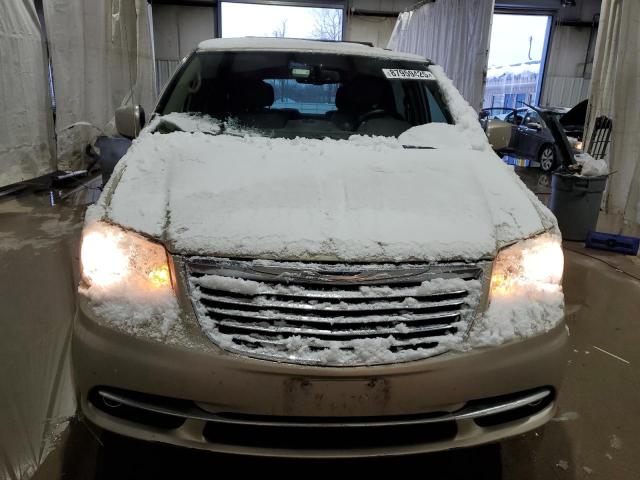 Photo 5 from auction – 2014 CHRYSLER TOWN & COU with VIN 2C4RC1BG0ER138424