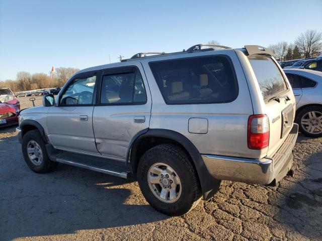 Photo 2 from auction – 2000 TOYOTA 4RUNNER SR with VIN JT3HN86R8Y0319073