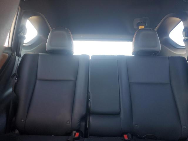 Photo 10 from auction – 2016 TOYOTA RAV4 SE with VIN JTMNFREV5GJ076511