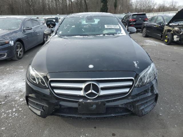 Photo 5 from auction – 2017 MERCEDES-BENZ E 300 4MAT with VIN WDDZF4KB2HA181884