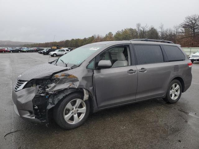 TOYOTA SIENNA LE 2012 with VIN 5TDKK3DC9CS237600 - Photo from auction