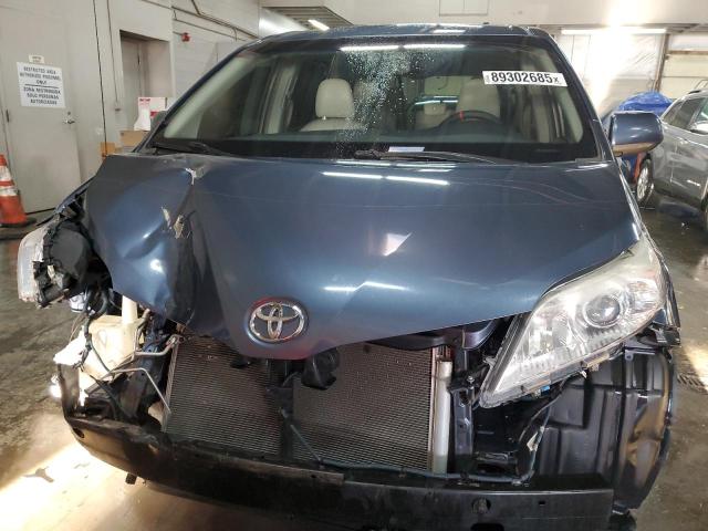 Photo 5 from auction – 2014 TOYOTA SIENNA XLE with VIN 5TDDK3DC9ES080534