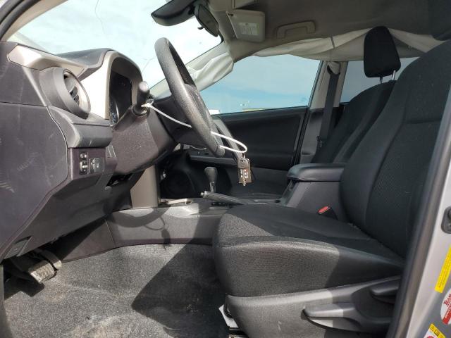 Photo 7 from auction – 2018 TOYOTA RAV4 LE with VIN 2T3ZFREV6JW517461