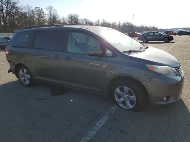Photo 4 from auction – 2012 TOYOTA SIENNA LE with VIN 5TDKK3DC8CS184131