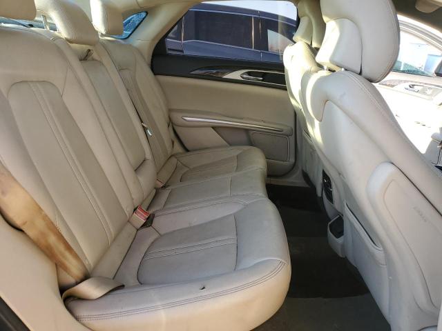 Photo 10 from auction – 2016 LINCOLN MKZ with VIN 3LN6L2G95GR632709