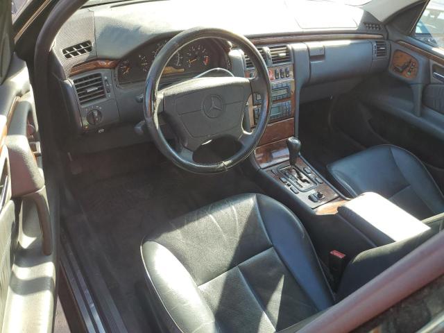 Photo 8 from auction – 1999 MERCEDES-BENZ E 320 with VIN WDBJF65H3XA775738