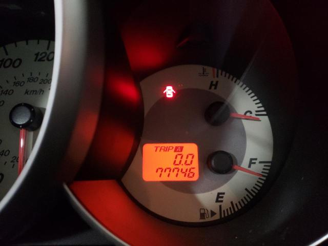 Снимка 9 от търг – 2008 MAZDA 3 I с VIN JM1BK32FX81827063