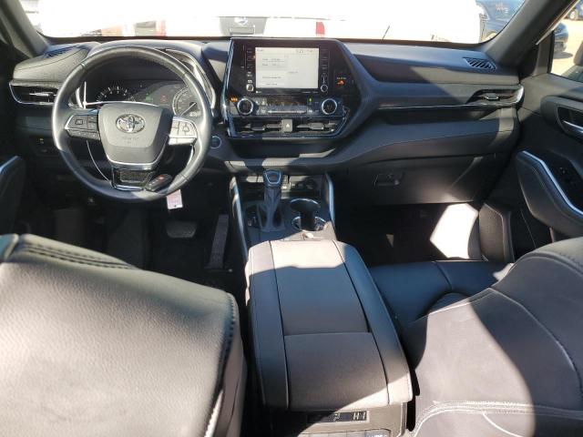 Photo 8 from auction – 2021 TOYOTA HIGHLANDER with VIN 5TDLZRAH9MS074483