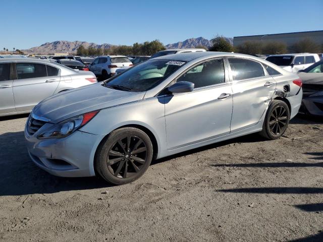 HYUNDAI SONATA GLS 2011 with VIN 5NPEB4AC2BH230662 - Photo from auction