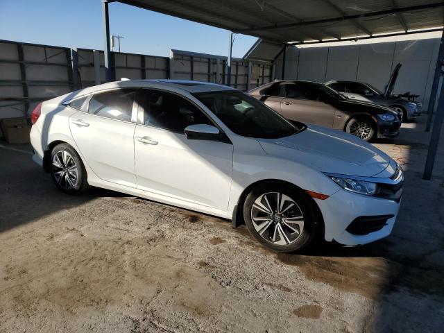 Photo 4 from auction – 2017 HONDA CIVIC EX with VIN 2HGFC1F31HH649467
