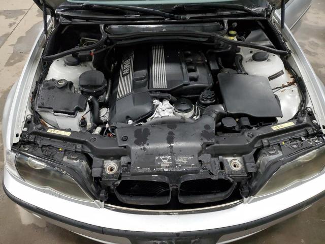 Photo 11 from auction – 2004 BMW 330 XI with VIN WBAEW53404PN34206