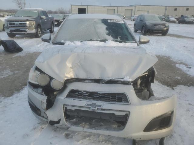 Photo 5 from auction – 2015 CHEVROLET SONIC LT with VIN 1G1JC5SH5F4197172