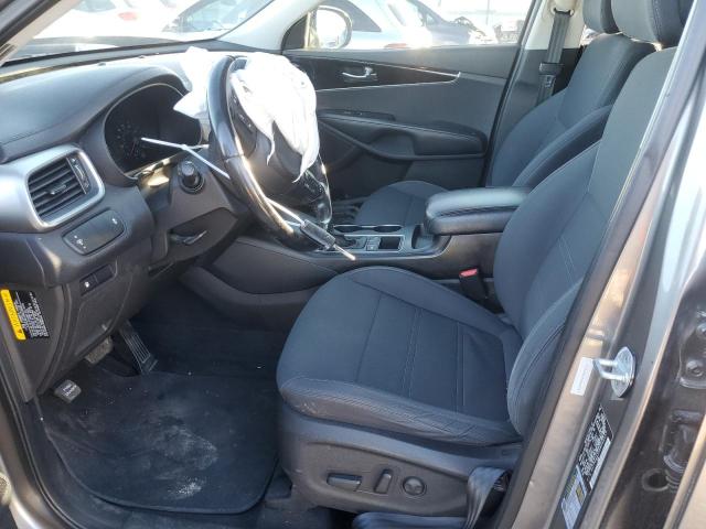 Photo 7 from auction – 2016 KIA SORENTO LX with VIN 5XYPG4A39GG068957