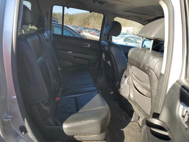 Photo 11 from auction – 2010 HONDA PILOT TOUR with VIN 5FNYF3H9XAB022726