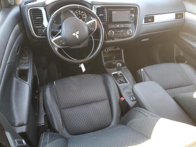 Photo 8 from auction – 2015 MITSUBISHI OUTLANDER with VIN JA4AD3A33FZ007283