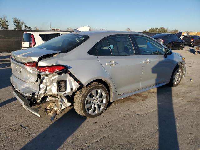Photo 3 from auction – 2022 TOYOTA COROLLA LE with VIN 5YFEPMAE0NP383616
