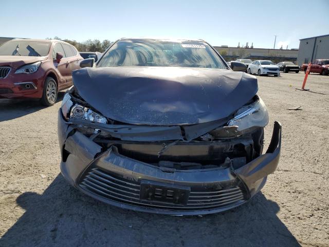 Photo 5 from auction – 2017 TOYOTA CAMRY LE with VIN 4T1BF1FK7HU437984