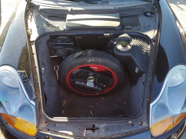 Photo 11 from auction – 2000 PORSCHE BOXSTER with VIN WP0CA2983YU621686