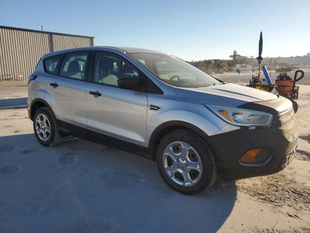 Photo 4 from auction – 2017 FORD ESCAPE S with VIN 1FMCU0F75HUA36403