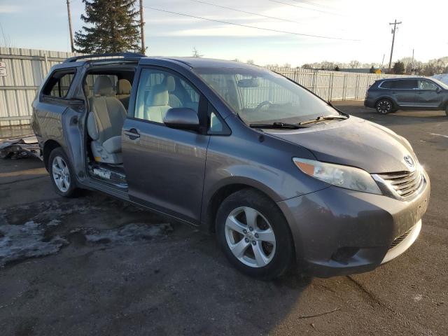 Photo 4 from auction – 2012 TOYOTA SIENNA LE with VIN 5TDKK3DC1CS192152