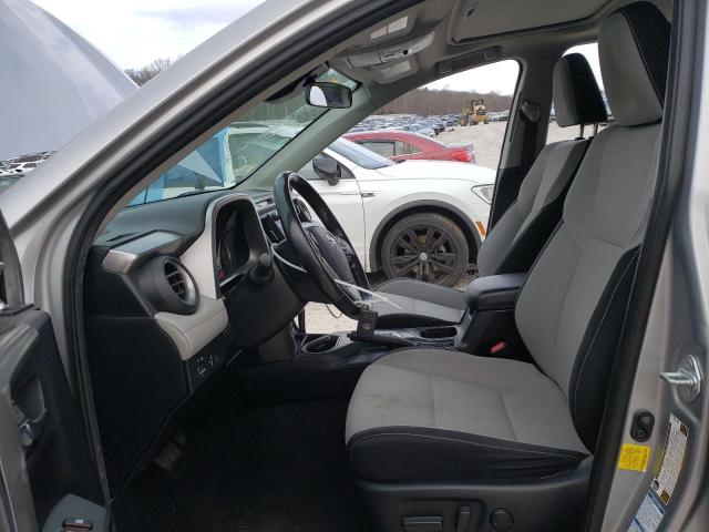 Photo 7 from auction – 2018 TOYOTA RAV4 ADVEN with VIN JTMRFREV1JJ249028