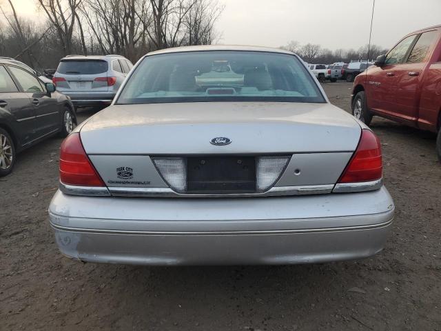 Photo 6 from auction – 2005 FORD CROWN VICT with VIN 2FAFP74W55X166493