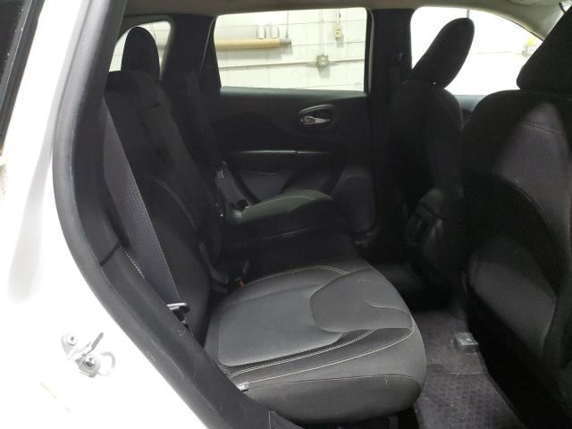 Photo 11 from auction – 2016 JEEP CHEROKEE L with VIN 1C4PJLCB2GW257940