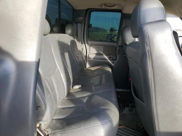 Снимка 10 от търг – 2004 CHEVROLET SILVERADO с VIN 2GCEC19TX41127882