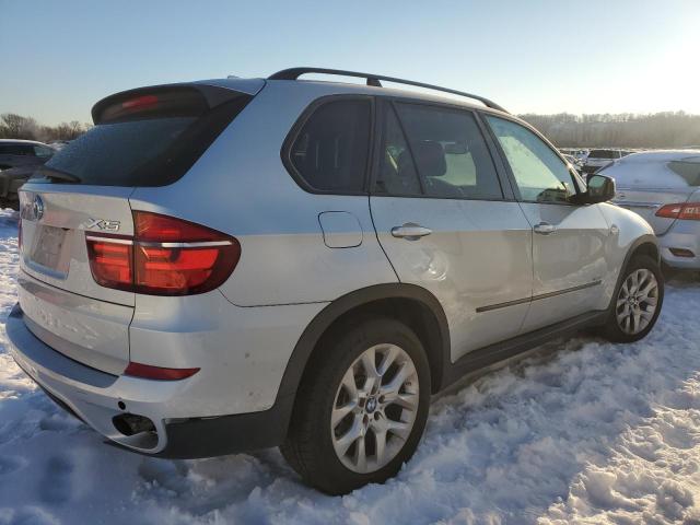 Photo 3 from auction – 2011 BMW X5 XDRIVE3 with VIN 5UXZV4C5XBL409372