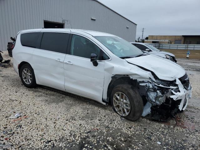 Photo 4 from auction – 2024 CHRYSLER PACIFICA T with VIN 2C4RC1BG7RR140466