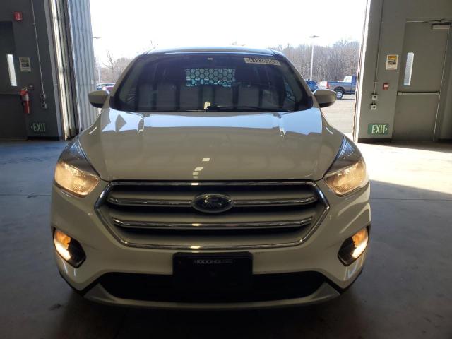 Photo 5 from auction – 2019 FORD ESCAPE SE with VIN 1FMCU0GDXKUB59948