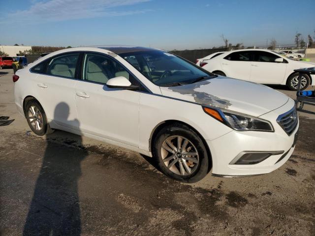 Photo 4 from auction – 2017 HYUNDAI SONATA SE with VIN 5NPE24AF5HH505511