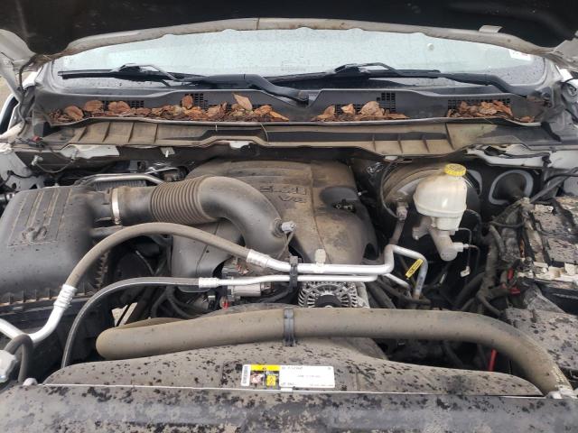Photo 11 from auction – 2016 RAM 1500 SLT with VIN 3C6RR6LT7GG300993