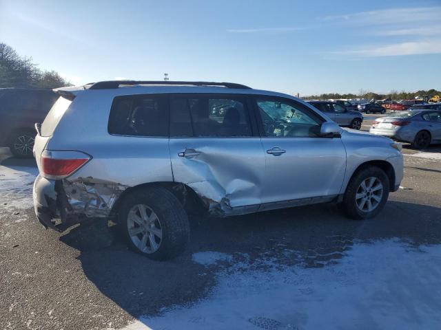 Photo 3 from auction – 2011 TOYOTA HIGHLANDER with VIN 5TDBK3EH3BS049258